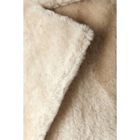 REMAIN BIRGER CHRISTENSEN Isabella Belted Lambskin Shearling Coat EU36 US4 NWT - Picture 6 of 16